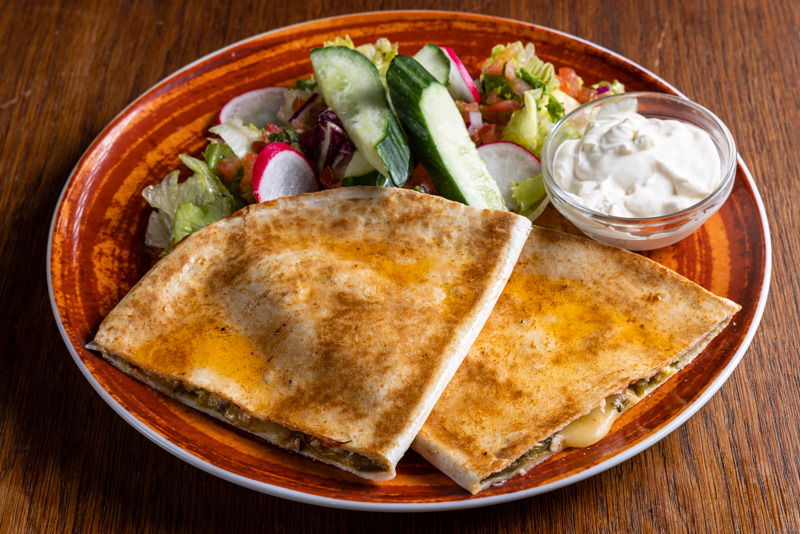 Pancho lemonade + Quesadilla (vege tai possu)