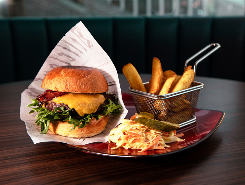House Burger + limu