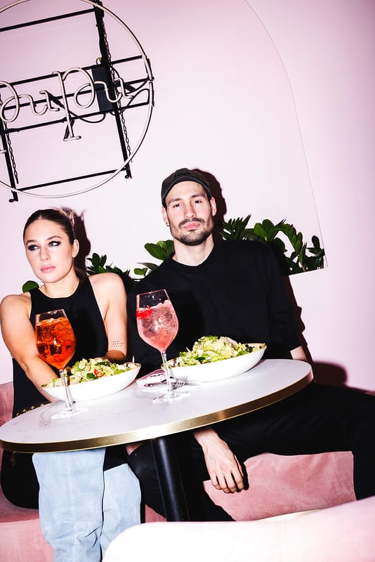 6 annoksen lahjakortti