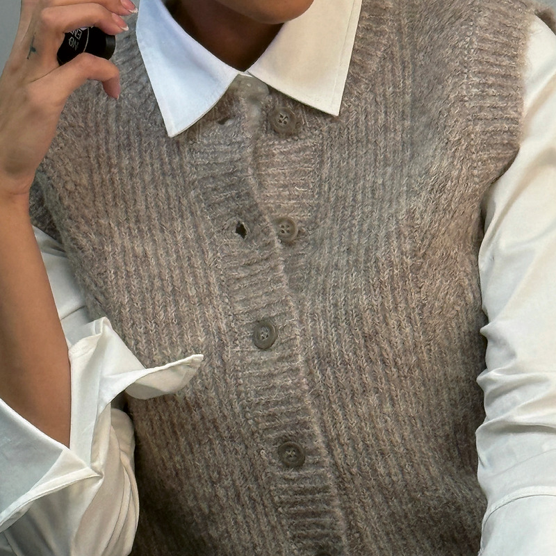 Slide away -neuletoppi