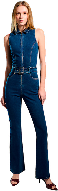 Naisten uutuudet on saapuneet ja ostaessasi kaksi tuotetta saat alennusta uutuuksista