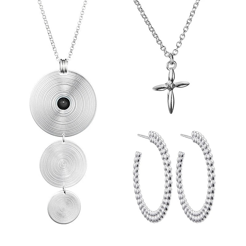 Erä Kalevala-koruja