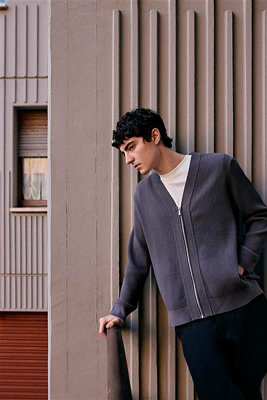 Kaikki miesten normaalihintaiset tuotteet