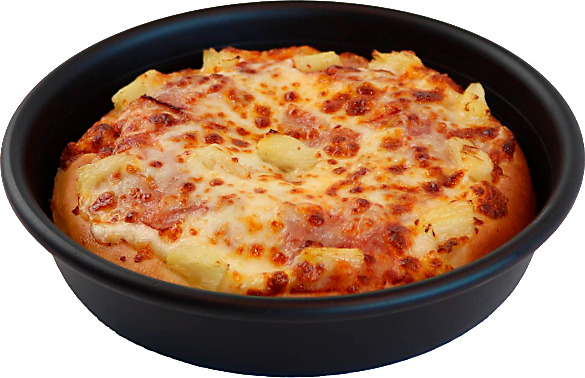 Kaksi Mini Pan -pizzaa, Pepperoni, Hawaiian ja Margherita